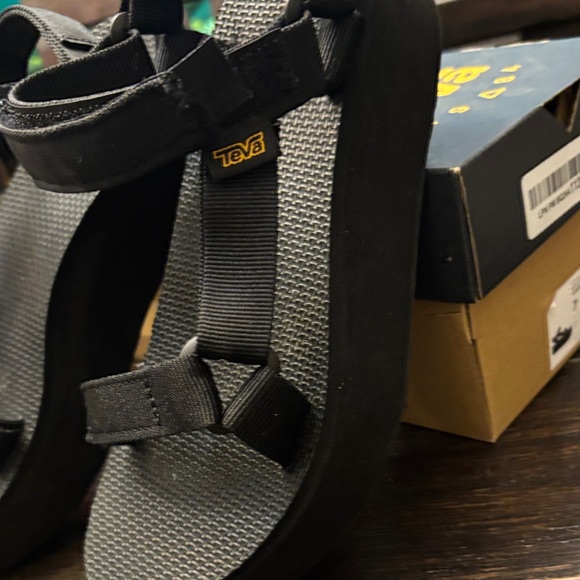 Teva Black Adjustable Strap Sandals - Picture 11 of 16